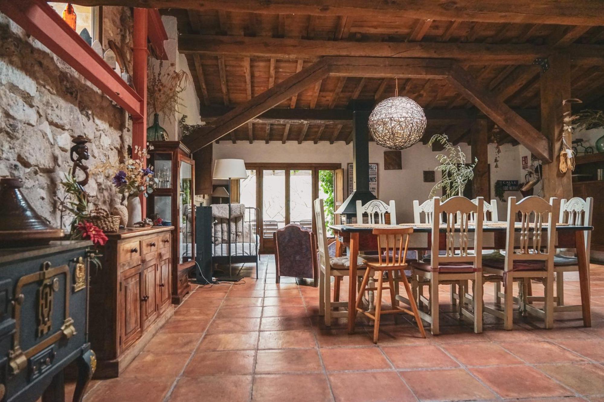 Casa Corazon De Piedra En El Rio Dulce Guest House Aragosa Eksteriør bilde